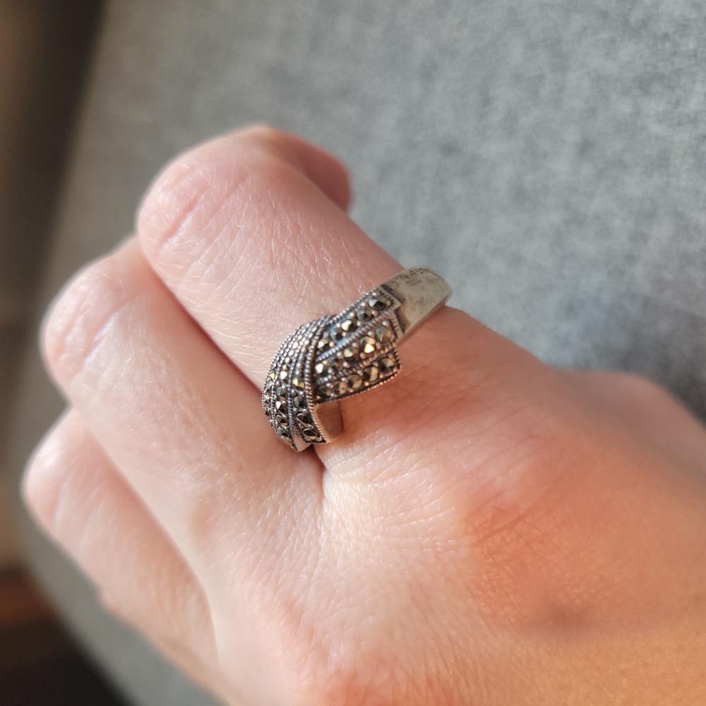 Judith Jack Sterling Marcasite Ring Size 8.25